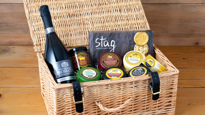 Gifts & Hampers Over £50