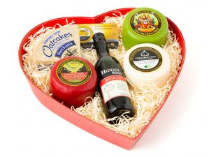 Sweethearts Cheese Hamper, Spicy Cheese Selection