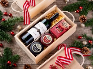 Duo of Cheese & Red Wine Gift Box - The Perfect Night In