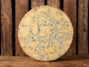 Hartington Creamery Blue Stilton Cheese 2kg Ring