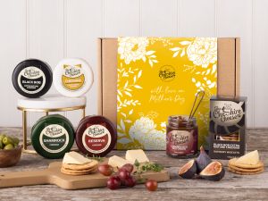 Mother's Day Gift Box – Cheese, Chutney and Biscuits Selection