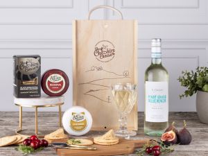 Duo of Cheese & White Wine Gift Box - The Cosy Night In