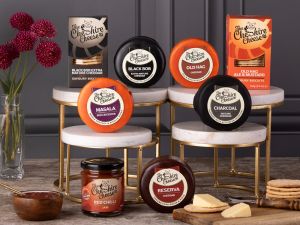 Our Seasonal Picks – Cheese, Chutney & Biscuit Bundle 
