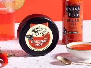 Original Hot - Sauce Shop® x Cheshire Cheese Company - Waxed Truckle 200g