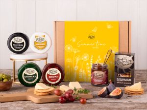 Summer Gift Box – Cheese, Chutney and Biscuits Selection
