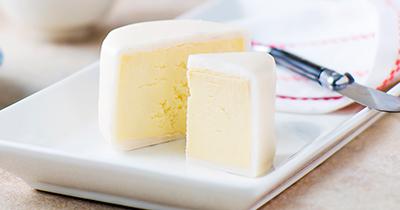 What Wine or Beer Pairs Well with Cheshire Cheese?