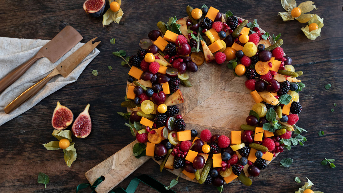 Autumn Cheese Garland Idea