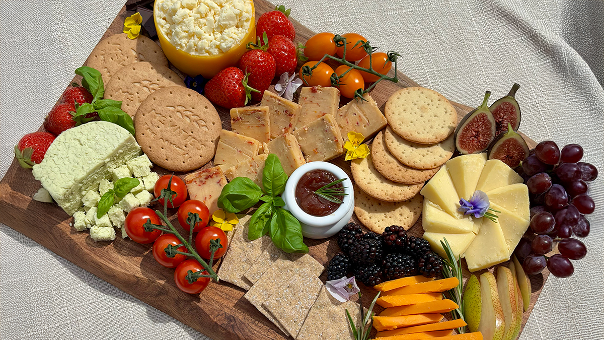 Award-Winning Cheshire Cheeseboard: 'The Very Best of Cheshire'