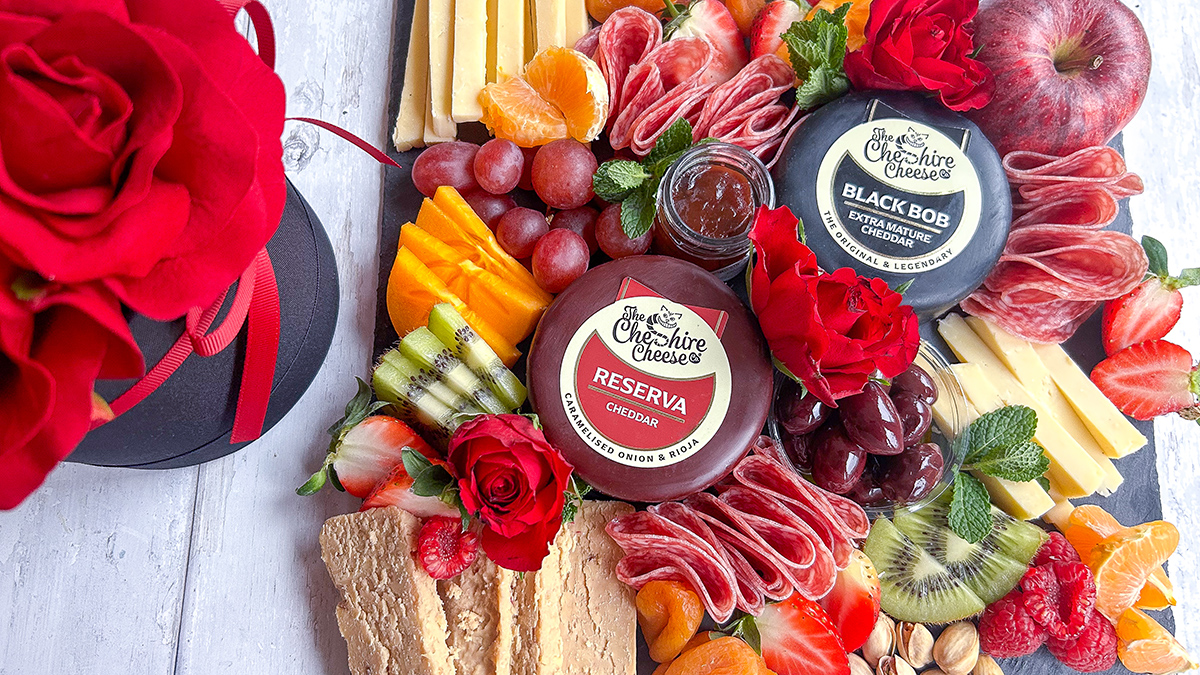 Valentine's Cheeseboard for Two Hamper